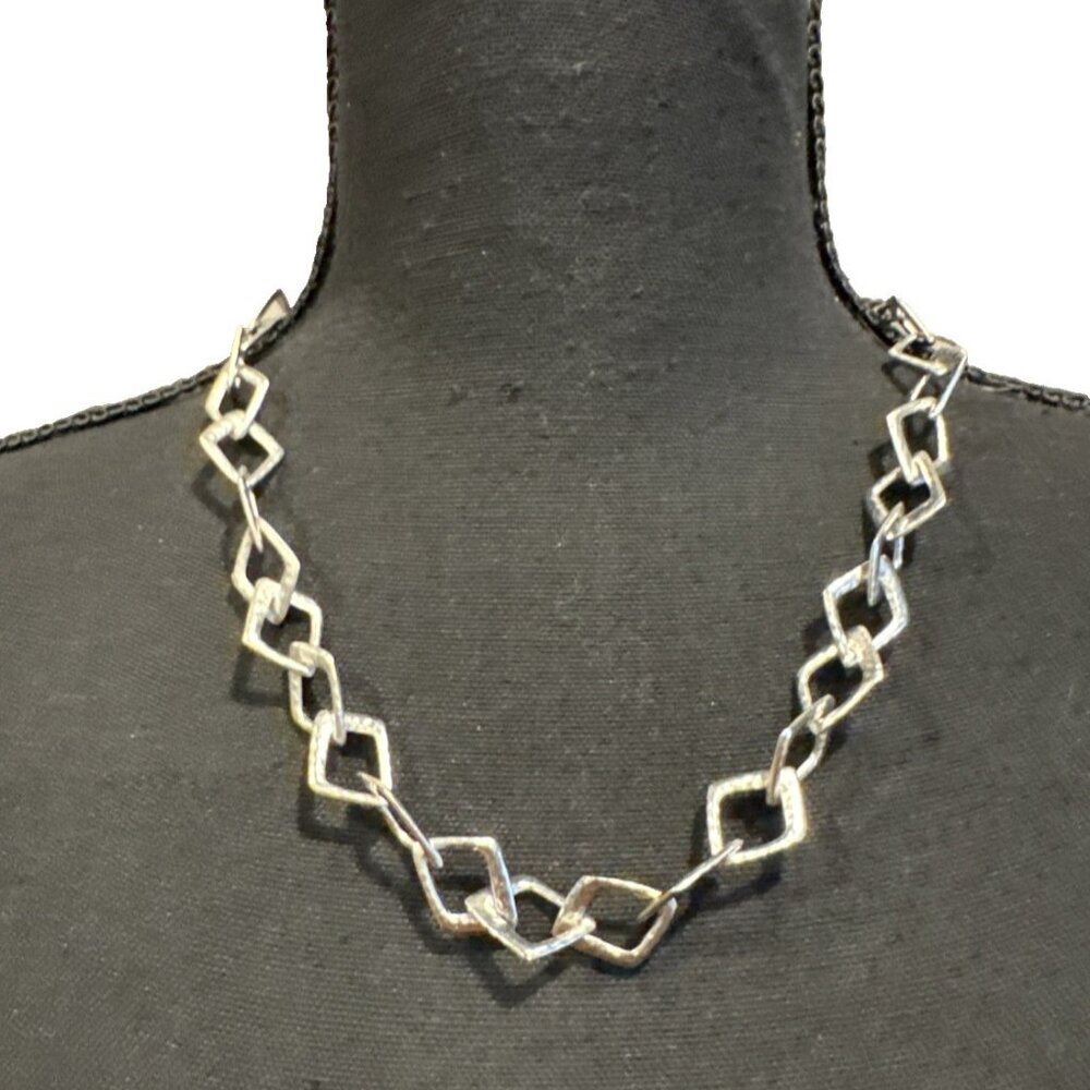 Nordstrom Sequin Hammered Short Wide SilverTone Chain Link 21" Necklace NEW